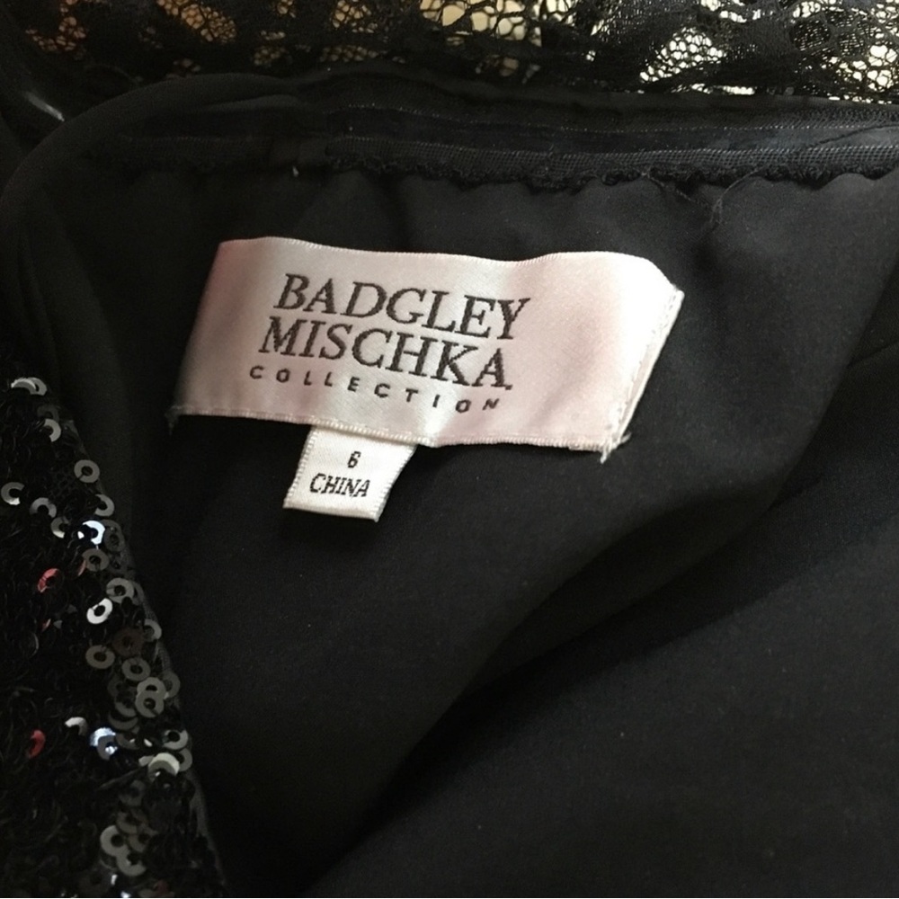 Badgley Mischka Lace Peplum Halter Blouse